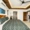 Island Breeze Villa - 5 Bedroom Private Island Villa w Pool