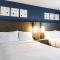 Embassy Suites by Hilton Tulsa I-44 - تولسا