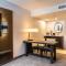 Embassy Suites by Hilton Tulsa I-44 - تولسا
