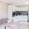 Glaros Casa Verde - Cozy flat with Garden near Beach