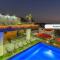 New Loft with Sky Bar and Pools