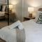 Urban Getaway Bardon Luxe 3 bed 2 bath and pool - Брисбен
