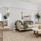Urban Getaway Bardon Luxe 3 bed 2 bath and pool