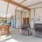 Finlay Waterfront - Waikawa Holiday Home - 皮克顿