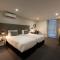 Avenue Hotel Canberra