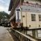 Cool Breeze Lodge and Cafe