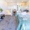 City Living: Upper Studio Haven on Wilmer - 基督城