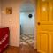 Yellow Door - 2 bedroom 1 bath