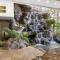 Light & Airy 8th Floor Ocean View Condo with Lanai condo