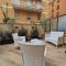 Peaceful 2 Bedrooms with patio, near Metro A