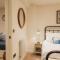 Buckingham Mews _ Rockpool Cottage 5