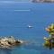 Aegean View - Seaside Apartment in Syros - Azolimnos