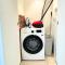 Oraya - City Retreat 1BR in Collective With Pool View - دبي
