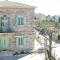 Captain Theos modern apartment Martina