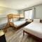 Spacious Modern Condo - 1st Floor - One Block to the Beach - Myrtle strand