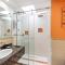 Spacious 2 BR in Prime Location - 迪拜