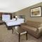 Holiday Inn Express and Suites Wheeling, an IHG Hotel