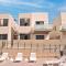 2BD Spacious & Stylish apartment with heated pool - Las Rosas