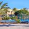 2BD Spacious & Stylish apartment with heated pool - Las Rosas