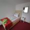 Bild Room in Guest room - Comfortable single room with shared bathroo