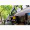 Bright City Views Melbourne Central Penthouse on Collins