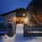 Residence Obermoarhof - Family Apartments with Pool & Playground