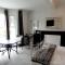 Spacious Ensuite Room with Charming Bay Window - 谢菲尔德