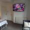 Spacious Ensuite Room with Charming Bay Window - 谢菲尔德