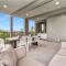 King Size, Patio, Xbox, Great Park - ايرفين