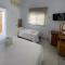 Hostal Avenida by Bossh! Hotels