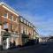 Elegant, Luxury Family Apartment! Marlow Town Centre, Walk to Pubs - Buckinghamshire