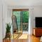 The Green Forest Retreat - Kayak, Hot Tub, Sauna