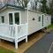 Delightful Modern Two Bedroom Static Caravan - Холсворти