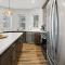 Modern 4BR 2BA Apt Steps to the Beach Open Living