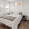 Steps from the Beach Spacious Modern 4BR 2BA Apt