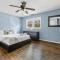 Spacious Oasis With Pool - 5BR - Columbia