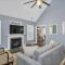 Spacious 4BR with Loft Bedroom - كولومبيا