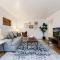 Couples Getaway - Dog Friendly, Bike to Old Town!