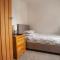 Three Bedroom House, Driveway, Bracknell Centre