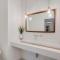 Old Town Oasis - Spacious Artisan Home in Old Town
