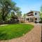 Old Town Oasis - Spacious Artisan Home in Old Town