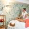 Terrace Mar Suite Hotel