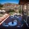 MOUNTAIN Escape! HOME with Pool, Hot Tub & Firepit - Sedona