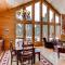 Serene Mountain Cabin Nestled Amongst the Pines - Alpenhaus