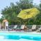 Traditionelles istrisches Haus mit privatem Pool und großem Garten