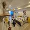 Super Host at Highest Residential Tower in the world, Private Rooms in a Shared apartment - 迪拜