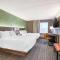 Comfort Inn & Suites - Madison