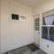 Oceanside Private Beautiful Beachside Guest Suite