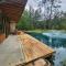Waterfront Houston Hide out In A Magical Forest