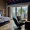 Casa Ecuador, gorgeous ocean views!
